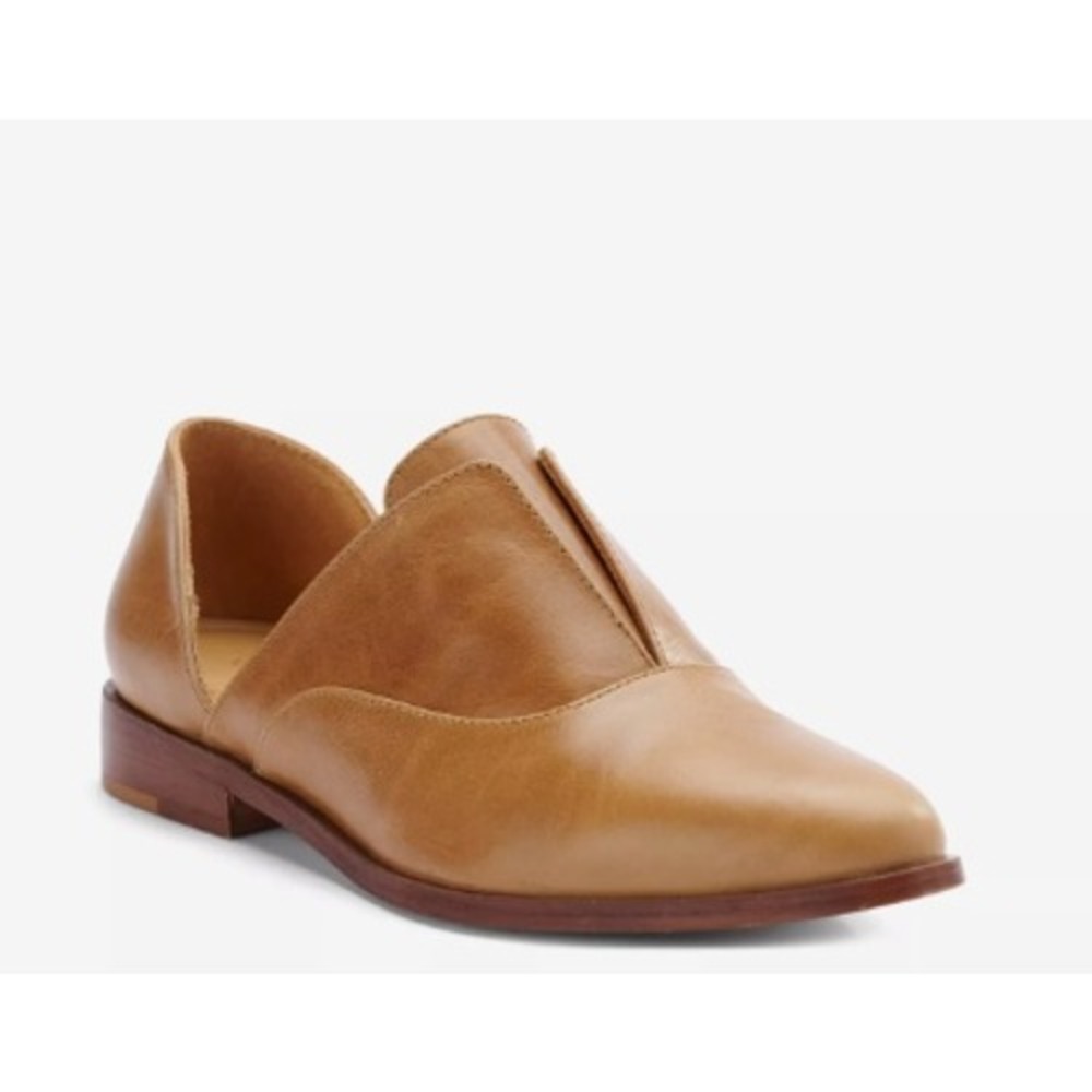 Nisolo Emma D'Orsay Oxford 2.0 Almond Leather Pointed Toe Business Casual Flats